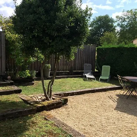 Le Sechoir De L'aerostier Holiday home *
